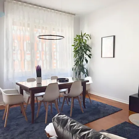 Corso Italia 7 Tirabora Short Rent