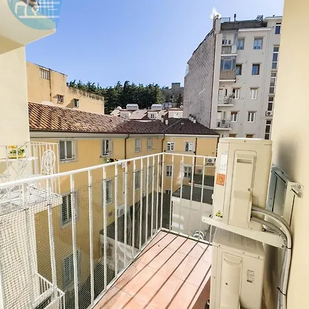 公寓 Corso Italia 7 Tirabora Short Rent