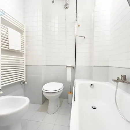 Corso Italia 7 Tirabora Short Rent 的里雅斯特