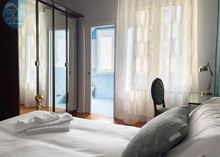 Corso Italia 7 Tirabora Short Rent