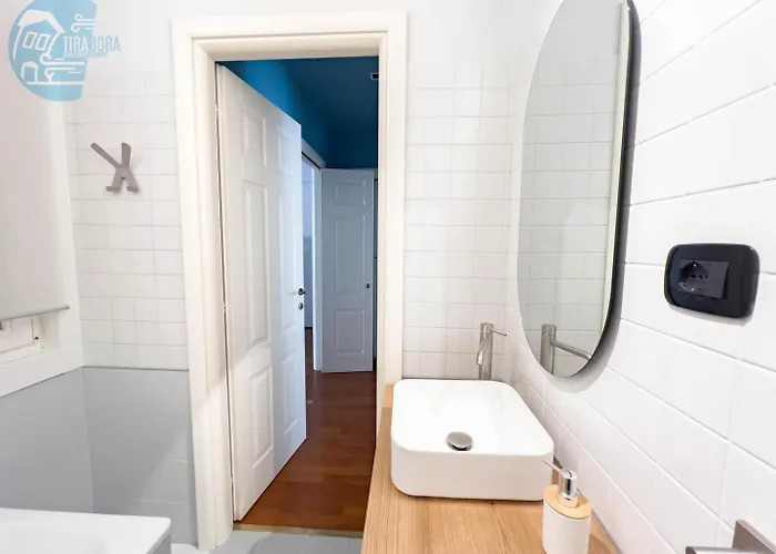 Corso Italia 7 Tirabora Short Rent *