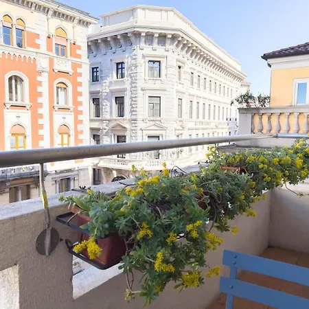 Apartment Corso Italia 7 Tirabora Short Rent