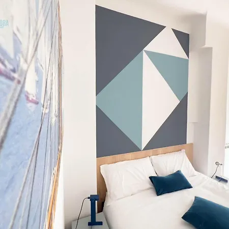 Corso Italia 7 Tirabora Short Rent * Trieste