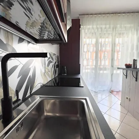 Corso Italia 7 Tirabora Short Rent Apartament Triest