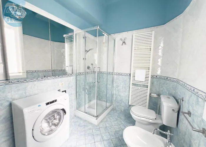 Corso Italia 7 Tirabora Short Rent *